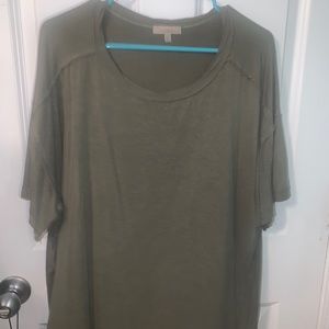 Green inverted seam t-shirt